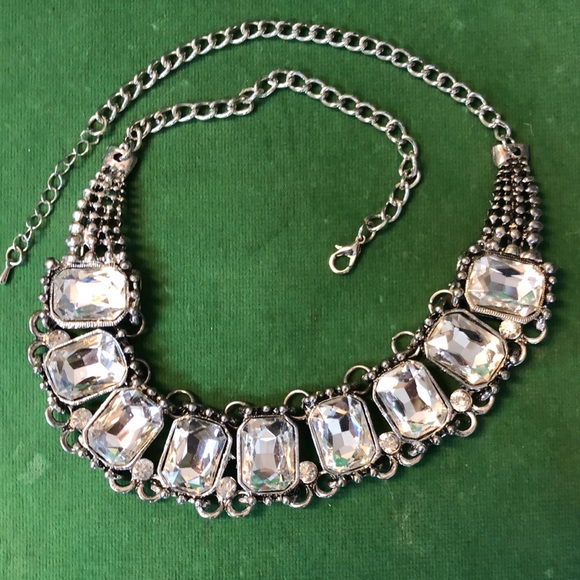 Jewelry - Statement Necklace